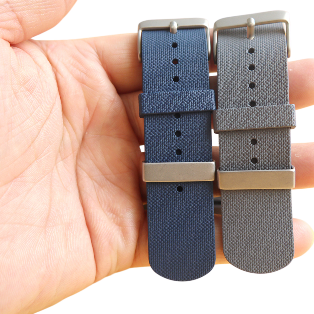 New Arrival 20/22mm Popular One Piece Style FKM Watch Strap Fluorine Rubber Watch Strap Bracelet With Matte 304L SS Buckle And FKM Keeper