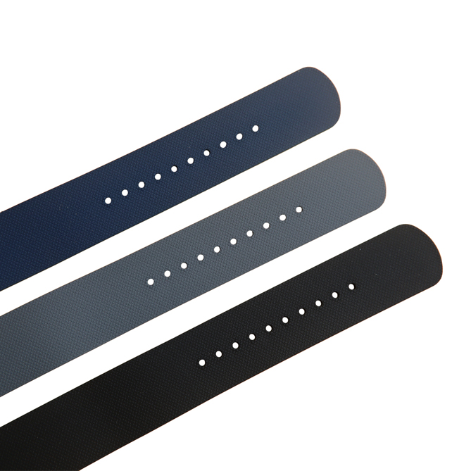 New Arrival 20/22mm Popular One Piece Style FKM Watch Strap Fluorine Rubber Watch Strap Bracelet With Matte 304L SS Buckle And FKM Keeper