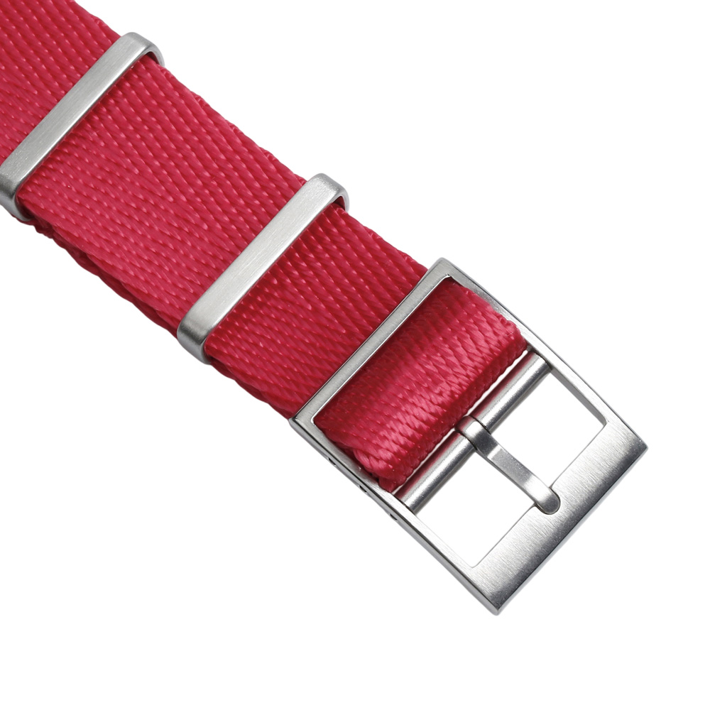 How The 2026 High-Density Herringbone Nylon Strap Achieves Superior Mechanical Stability For Heavy Luxury Timepieces And Professional Diving Equipment Worldwide