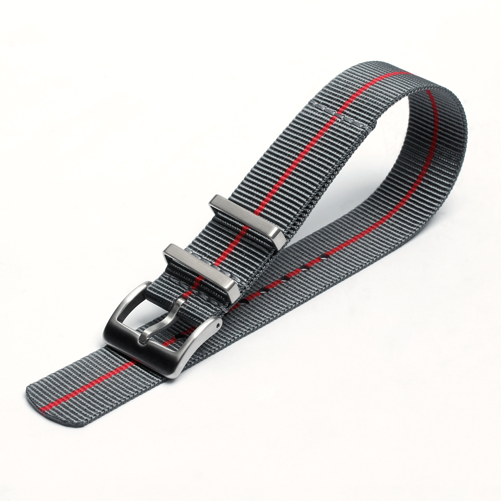 Elevate Your Timepiece Aesthetics With Our Premium Bi-color NATO Nylon Watch Straps Designed For Extreme Durability And Unparalleled Comfort During Outdoor Adventures